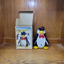 1984 Battery operated Toy Penguin by the Taiwanese Mann Company