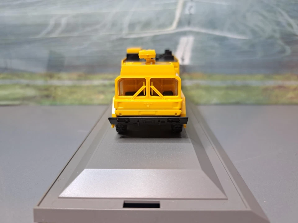 🚩Roco Minitanks 685 Spezial Rosenbauer Bush Panther 8x8 MAN 1:87H0 Wiking Busch - Bild 4 von 4