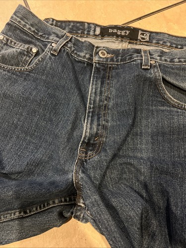 Vintage 90s Levi’s SilverTab BAGGY Light Blue Denim Jeans - Picture 2 of 12