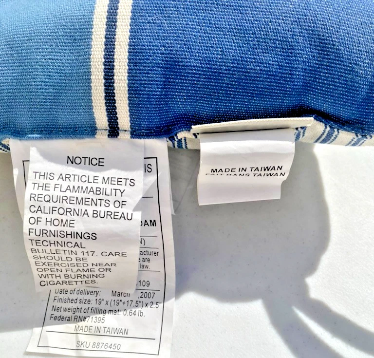 Cojín acolchado para silla de comedor Pottery Barn patio a rayas azul marino 17" x 17" Foto 4 de 4