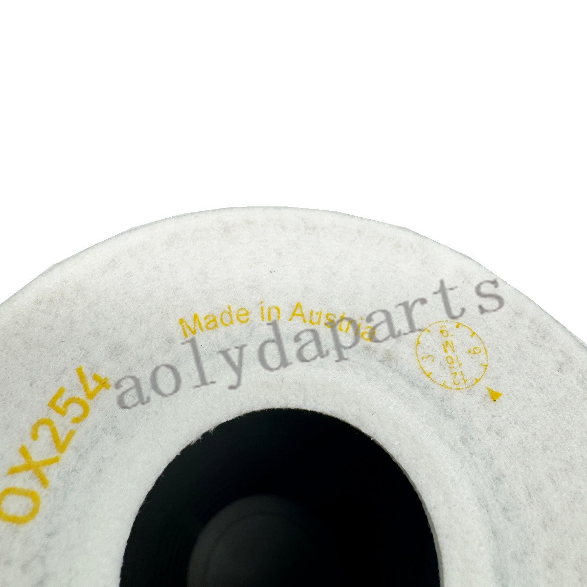 NEW Oil Filter Kit For McLaren MP4-12C 650S 625C 570S P1 570GT 720S 11F0107CP