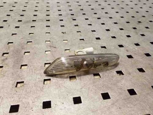 BMW 3 Touring E91 Kotflügelblinker vorne rechts 6313693299710 2.00 26150647