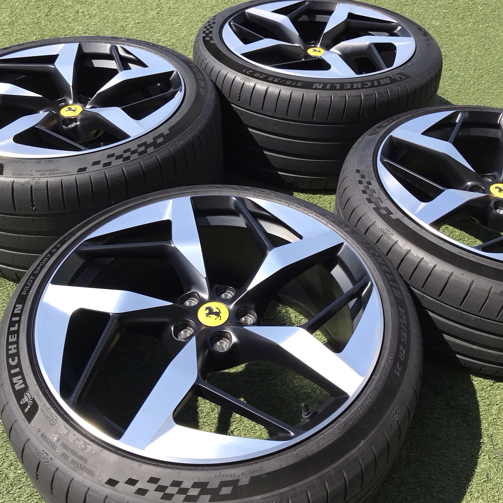 FERRARI 12 CILINDRI WHEELS TIRES NEW TAKE OFFS SET GENUINE FACTORY 21 775790