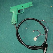 Suzo Happ Optical Arcade Game Light Gun Green Untested