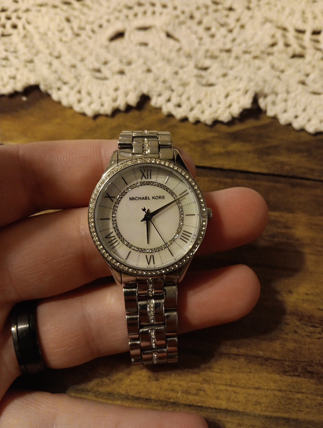 Michael Kors Mini Lauryn Pavé 33 mm Stainless Steel Case Women's Wrist Watch,...