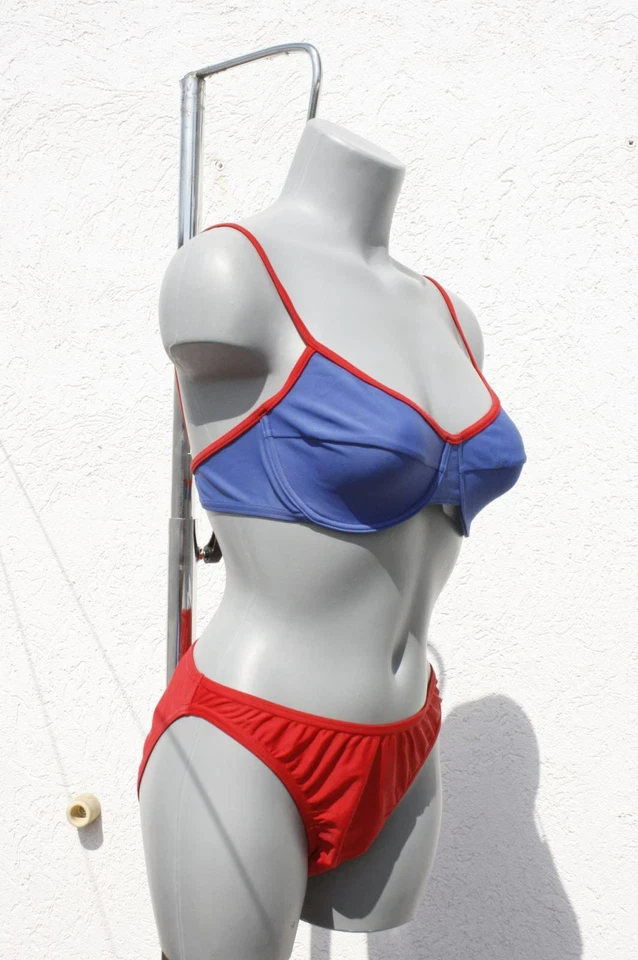 Saison-2023/24 420436 Marken Bügel Bikini und Slip BLAU und Rot in 42 CUP B - Bild 2 von 4
