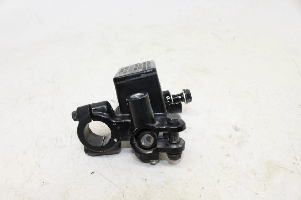 Cilindro maestro de freno delantero Kawasaki Ninja 300 Ex300a 2013-2016 Foto 2 de 4