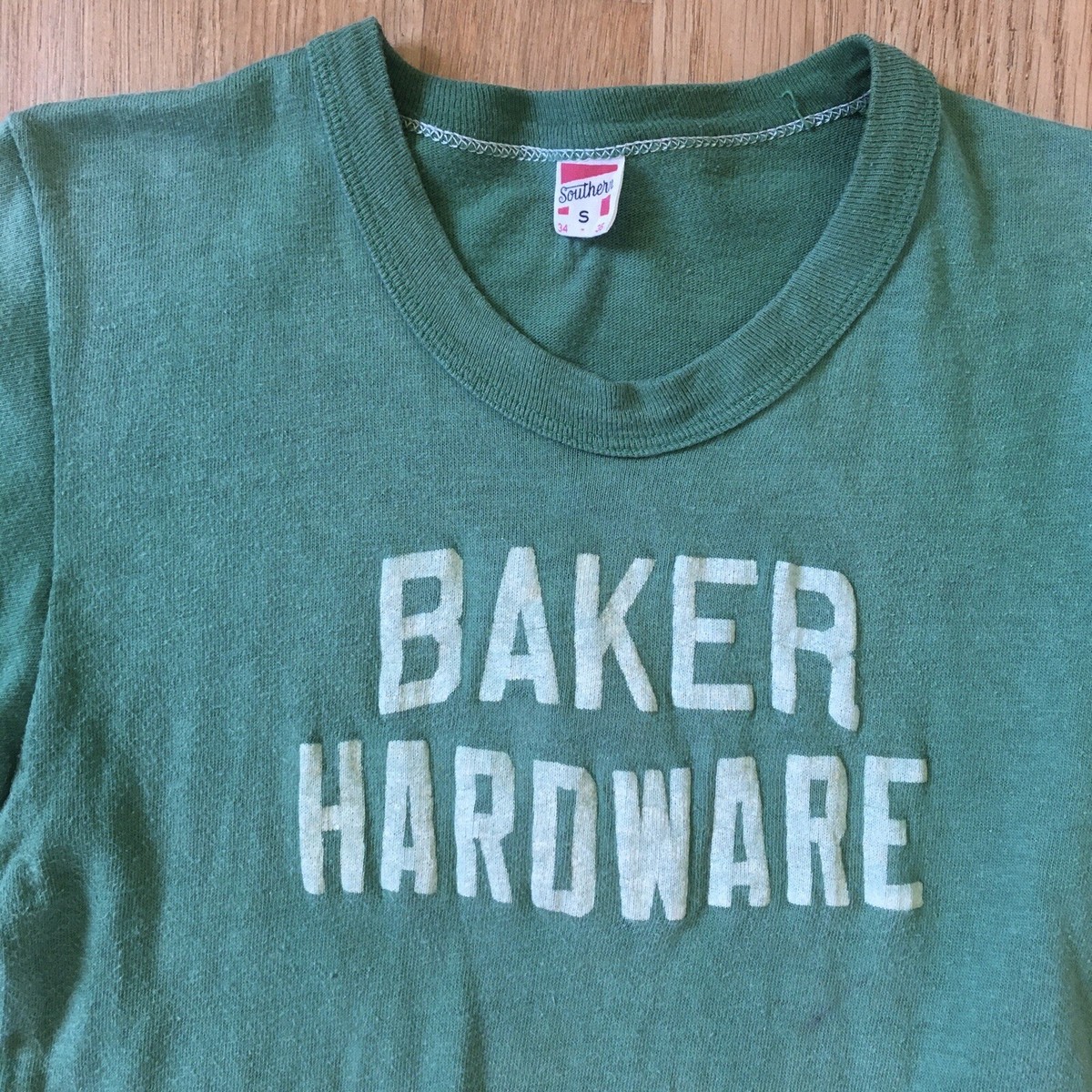 1950s Vintage Southern Russell Athletic Baker Hardware 1950s Vintage Southern Russell Athletic Baker Hardware