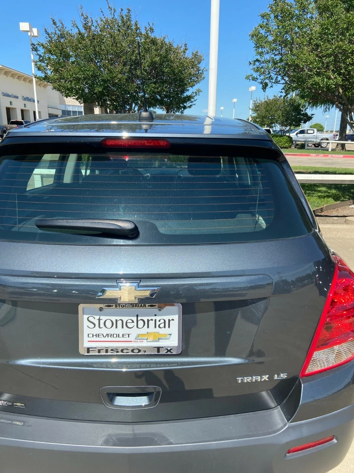 Antena 12" negra para Chevrolet Trax 2015-2024 Foto 3 de 4