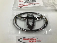 🔥🔥14-16 NEW TOYOTA COROLLA 🔥🔥 EMBLEM CHROME FRONT GRILLE 2014 2015 2016 logo