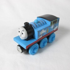 Thomas  Friends Roll N Whistle Thomas Train Wooden Railway Engine