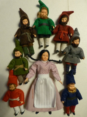 8 Biegepuppen SCHNEEWITTCHEN + DIE 7 ZWERGE, Fa. Caco, Märchen, Puppenstube, top