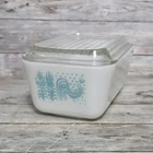 Vintage Pyrex Amish Butterprint Turquoise Refrigerator Dish & Lid #502