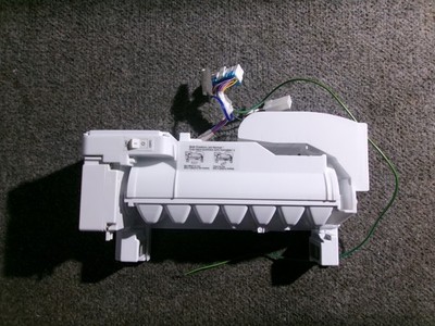 AEQ73110210 LG REFRIGERATOR ICE MAKER