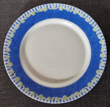 ARCOPAL France Milchglas (opales Glas) Essteller - Weiß mit blauen Dekorrand