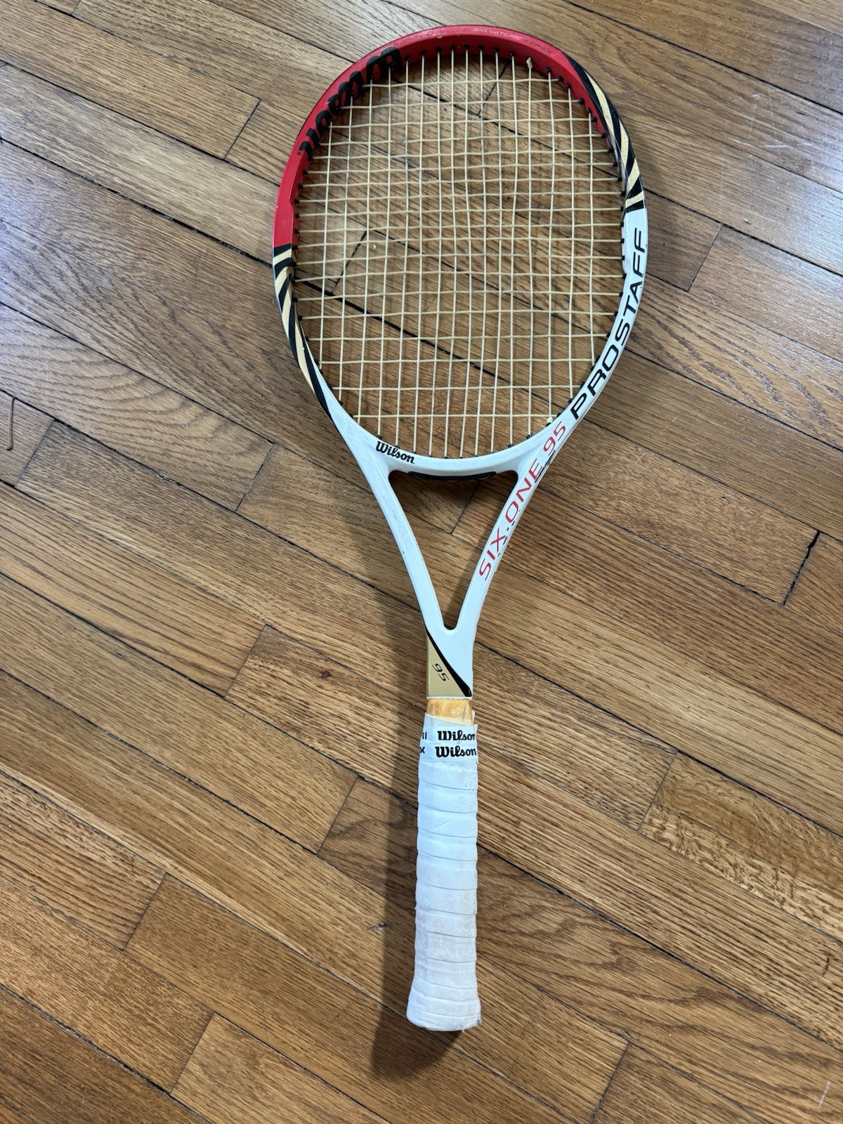 Wilson Six.One 95 Pro Staff BLX Tennis Racquet 4 1/2 Grip L4 16x19