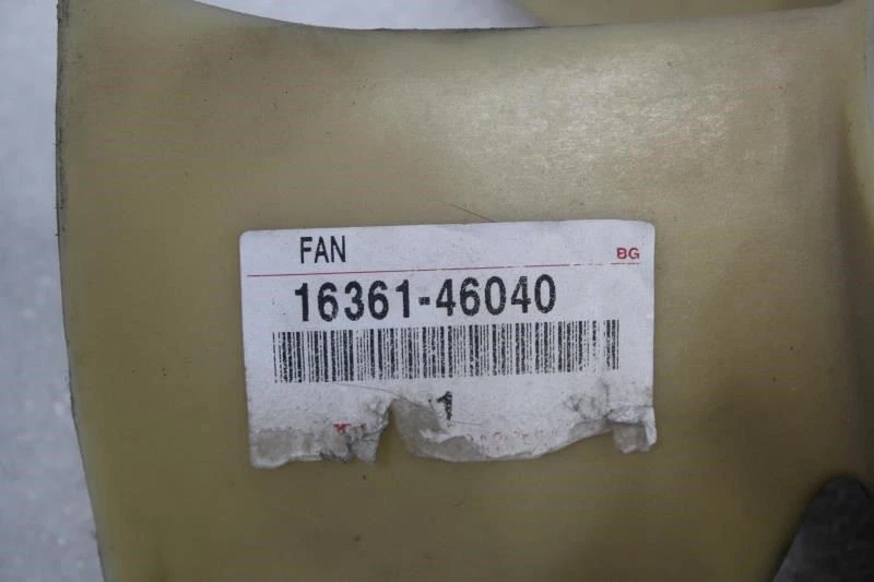 Lexus SC300 1999 aspa de ventilador de refrigeración con embrague 16361-46040 Foto 3 de 4