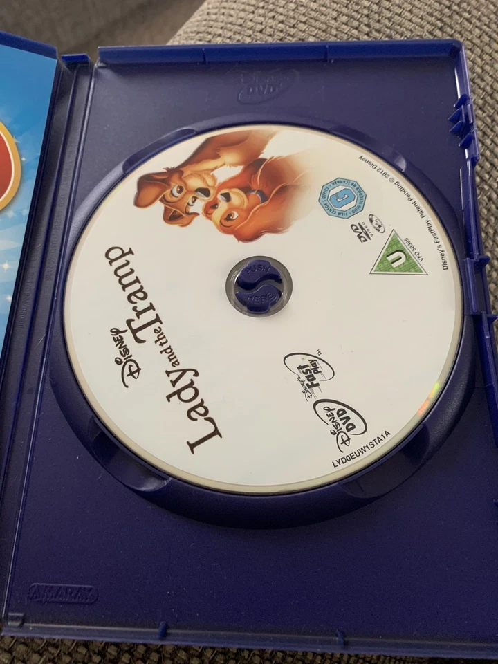 Walt Disney Lady and the Tramp  [Diamond Edition] (DVD) - Image 4 of 4