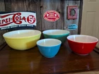 1950s Pyrex PRIMARY COLORS Mixing Set Yellow Green Red Blue - 401 402 403 404