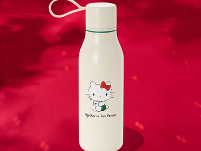 Starbucks×Hello Kitty ステンレスボトル 591ml STARBUCKS HELLO KITTY STAINLESS STEEL WATER BOTTLE 20 FL. OZ. 2025