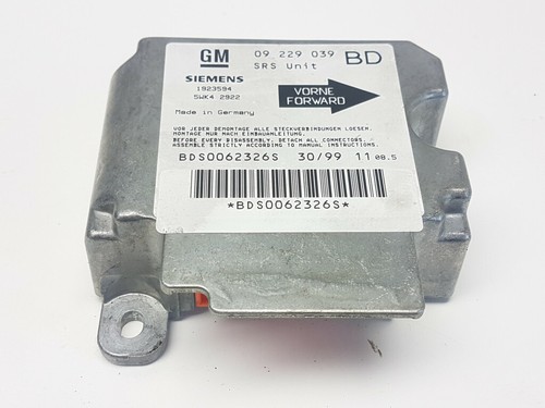 Opel Vectra B 1999 Airbag-Steuergerät 09229039 GUST12921