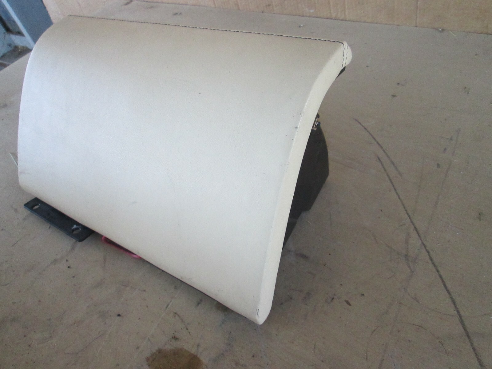 Maserati Quattroporte 05 - Glove Box - Avorio - 