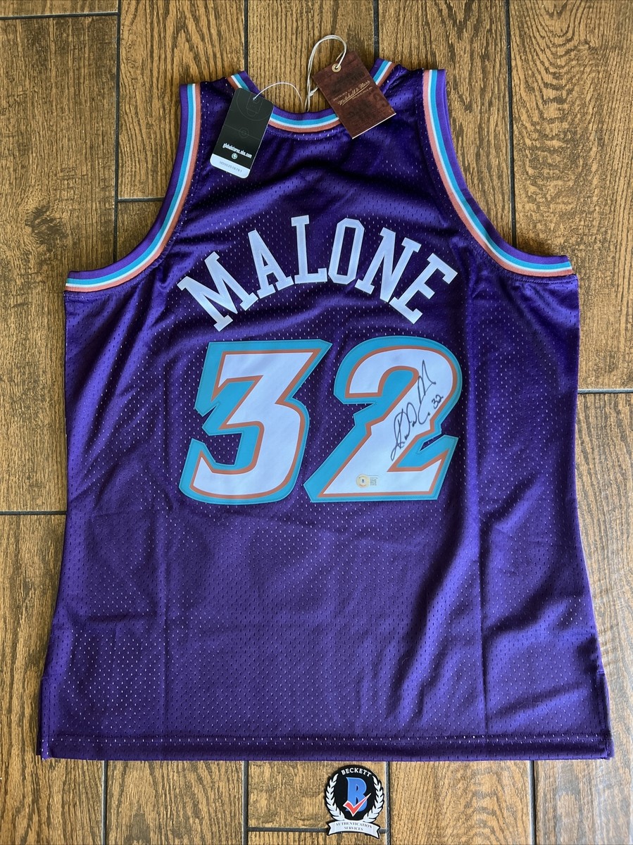 JAZZ KARL MALONE SIGNED JERSEY MITCHELL NESS XL BECKETT WITNESSED AUTOGRAPH