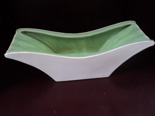 Vintage Red Wing USA # 1267 Rectangle Decorative Planter Green & White  11 3/4"