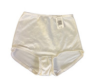 Vintage NEW Maidenform Embossed Nylon Brief Panty Style 94754 Size S Flexees