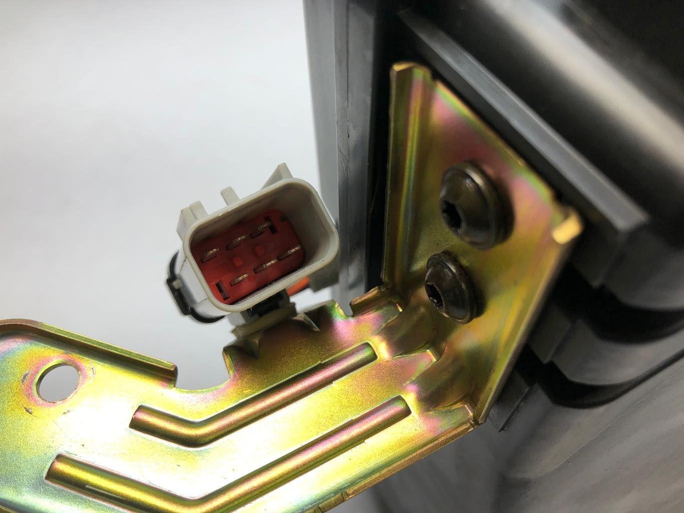 2001 2002 Jeep Wrangler TJ Center Console Subwoofer Sub Box Enclosure