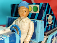 VINTAGE ICHIKO JAPAN JEEP KLM TIN TOY BATTERY POWERED FOR PARTS OR RESTORATION