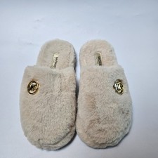 Michael Kors Slipper Womens 6M Alexis Closed Toe Faux Fur Natural Shoe Cozy Soft
