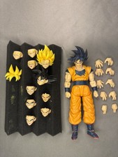 SH Figuarts Dragon Ball Z Beast Deities / Kong Studios Goku also mui head sculpt