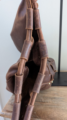 Hobo Brand Leather Handbag with gold studs - Picture 16 of 18