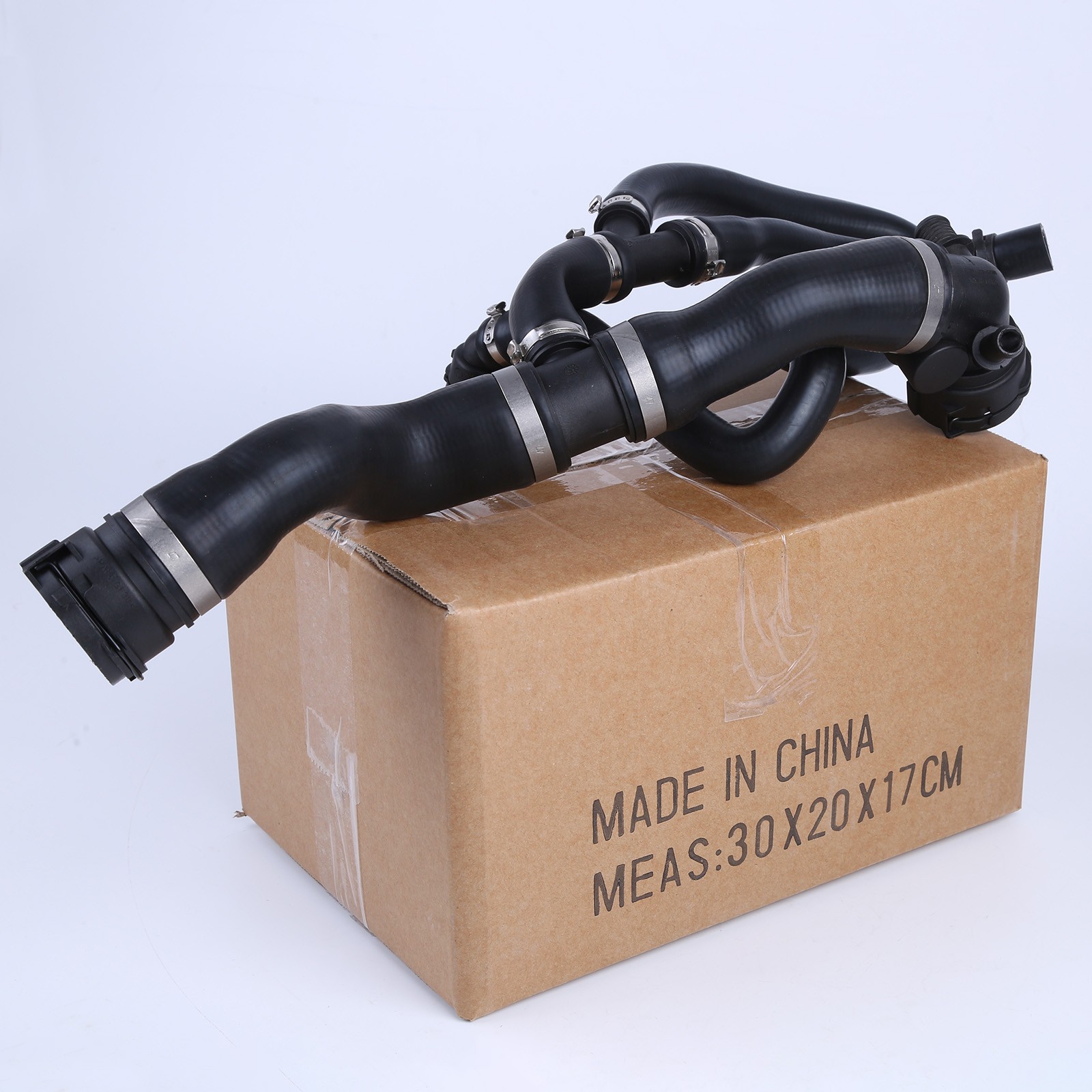 Rolls-Royce Ghost 2010-2012 Upper Coolant hose P/N 17127604913