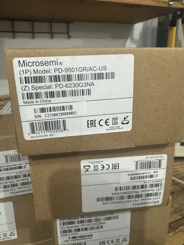 Microsemi 1 port, 60W, IEEE 802.3bt-compliant indoor PoE midspan - Image 2 of 2