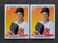 Lot of 2 - 1991 Score Baseball - 1st Round Pick Mike Mussina #383 (RC)