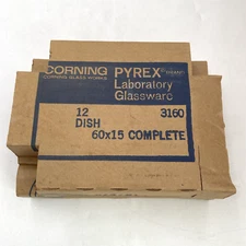 PYREX 3160 60X15 Complete Petri Dish with Cover Corning New Old Stock Box Of 12
