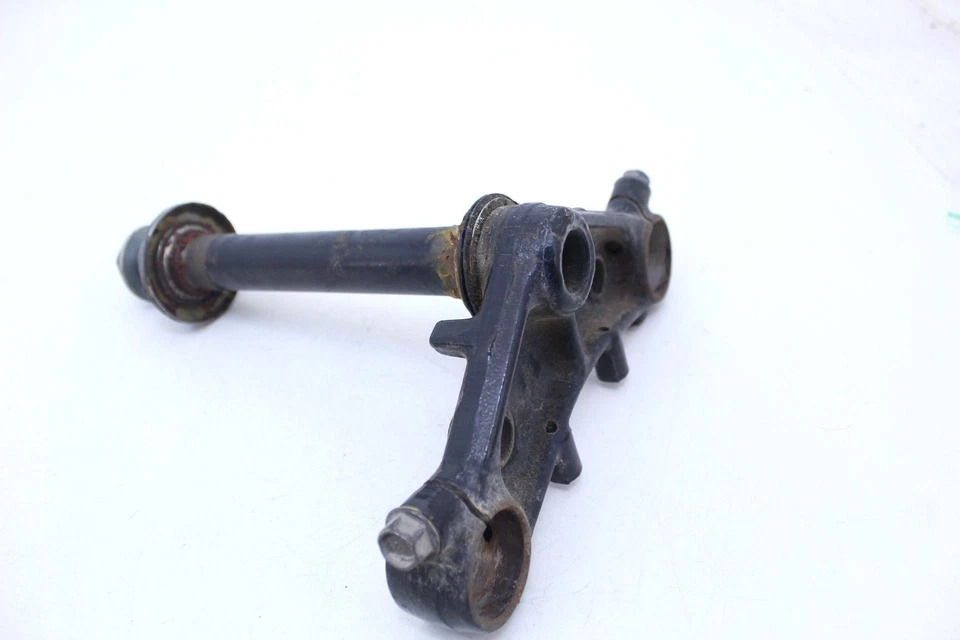 Honda CB650C 1980 OEM HORQUILLA DELANTERA ABRAZADERA INFERIOR TRIPLE ÁRBOL VÁSTAGO R4.BX7 Foto 3 de 4