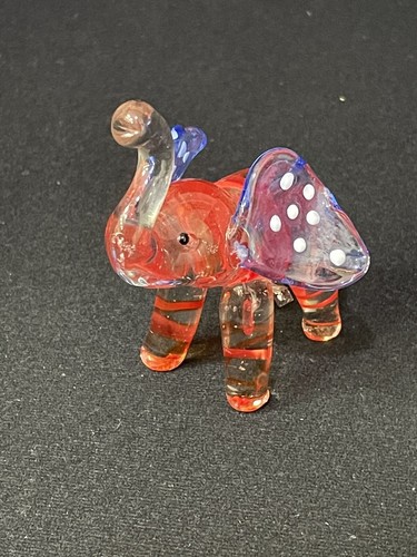 Lenox Art Glass American Flag Trunk Up Elephant - Picture 5 of 8