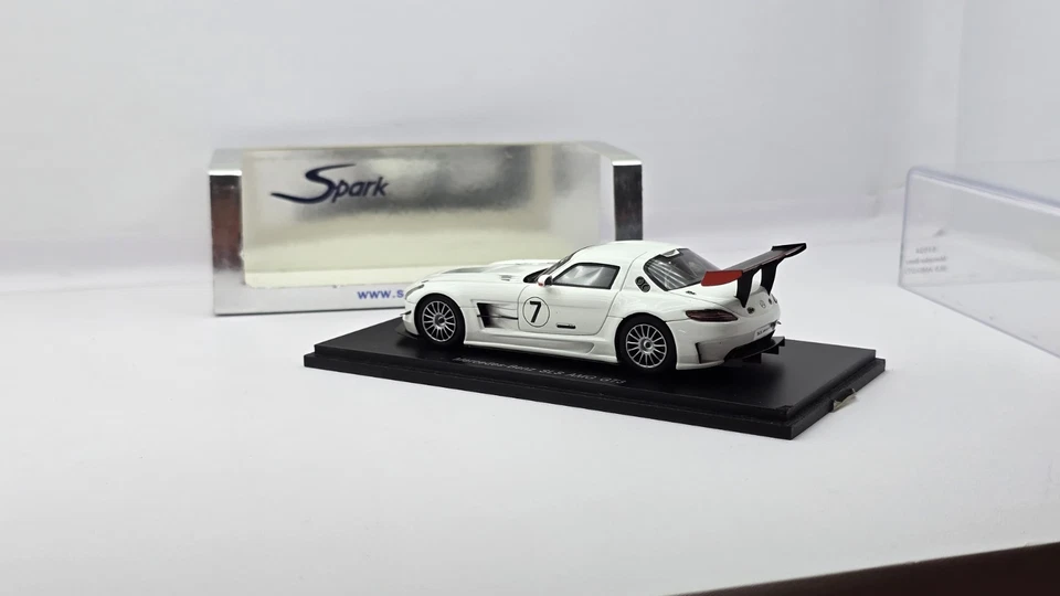 Spark 1:43 Mercedes SLS AMG GT3 #7 - Immagine 2 di 4