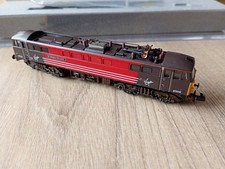 Graham Farish 371-751 N Gauge Class 87 87019 Sir Winston Churchill Virgin Trains