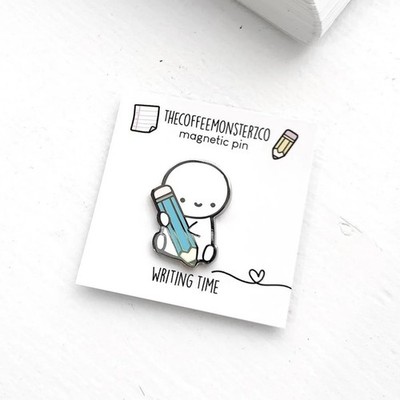 SELTENE TheCoffeeMonsterzCo TCMC - Schreibzeit 2.0 - magnetische Emaille Pin