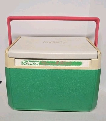 Vintage 90's Coleman Sunlites  Cooler 5210  Pink Handle 