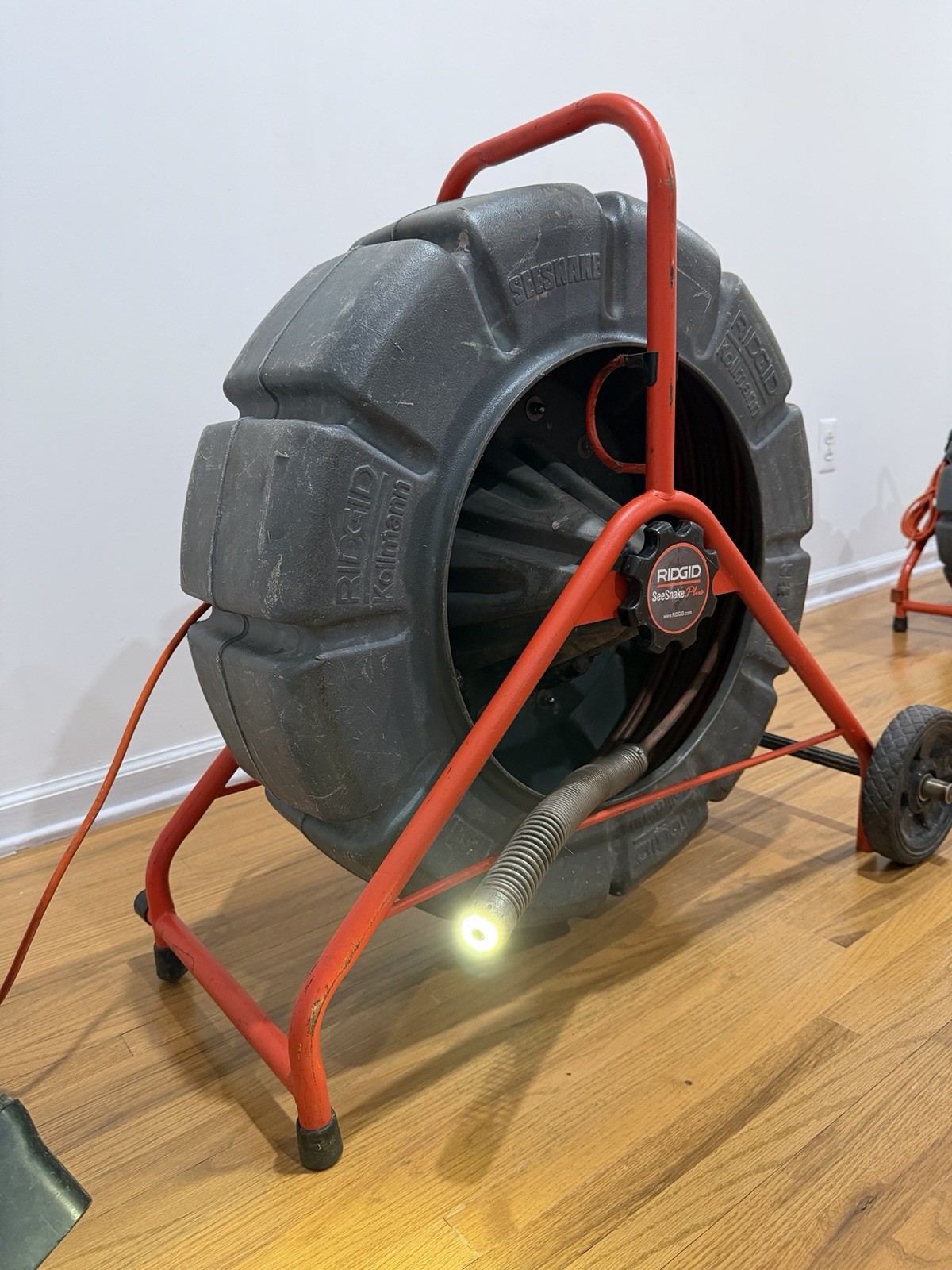 Ridgid SeeSnake Self Level 512 Hz Count Plus Color Camera Reel Sewer Cam