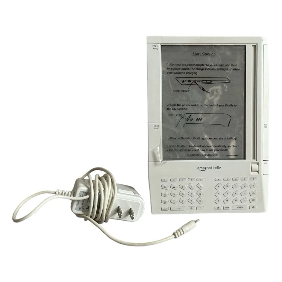 Amazon Kindle E-Reader Electronic Book Reader Black Very Good Condition - Image 3 of 4