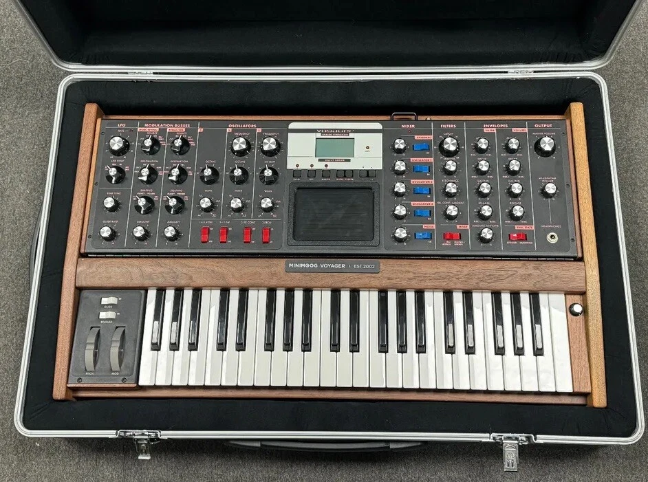 Moog voyager ebay online