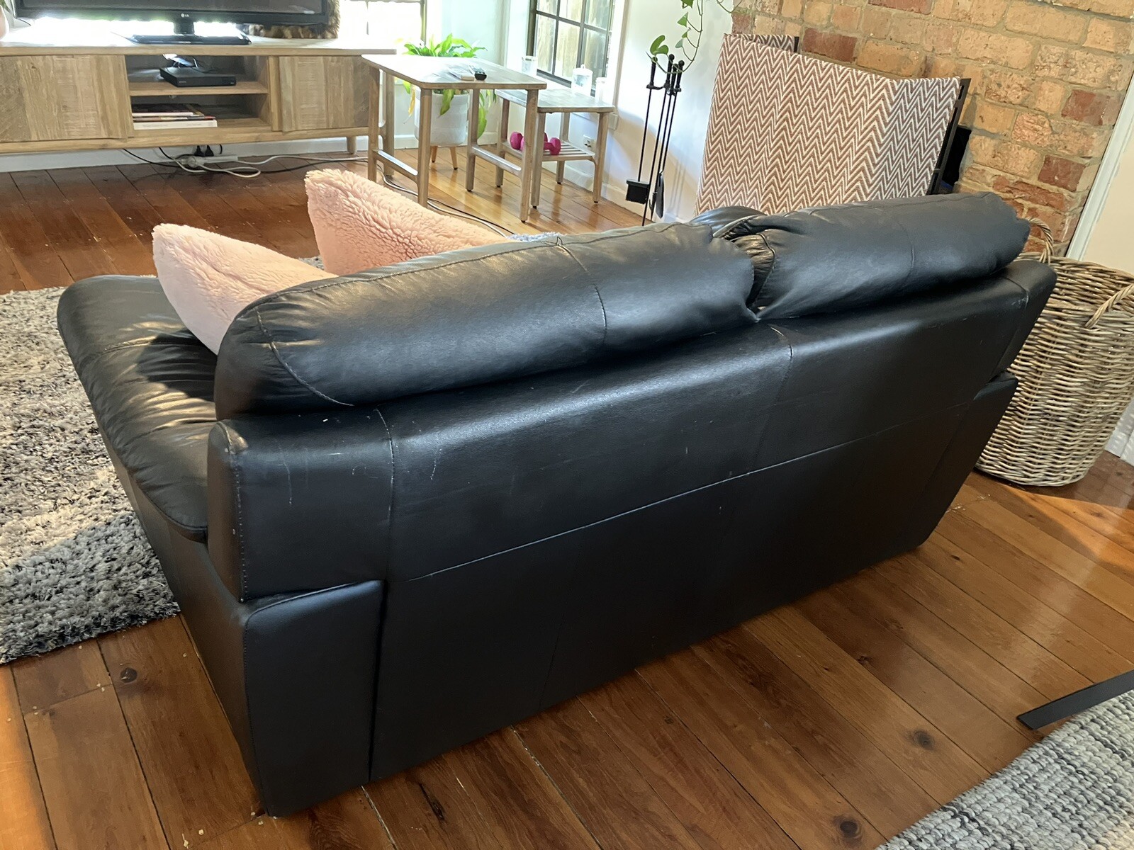 Black Leather 2 Seater Sofa Couch Nick Scali eBay
