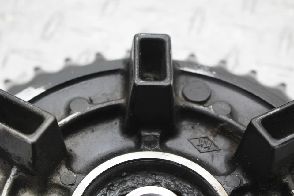 Kawasaki Ninja 250R Ex250F 2005 piñón trasero Foto 4 de 4