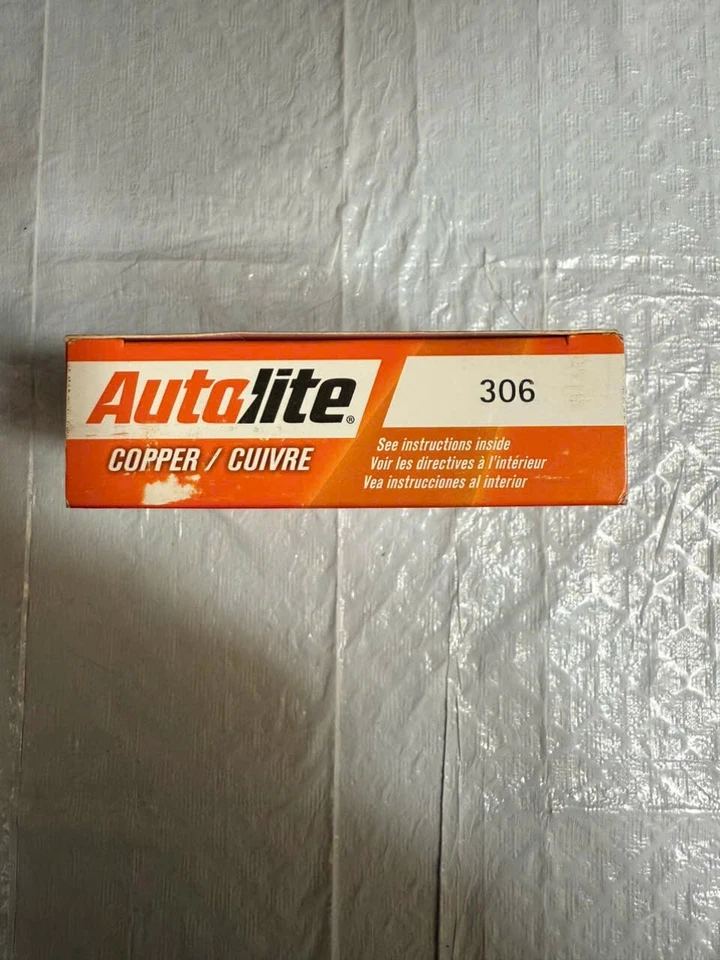 Juego de 4 bujías AUTOLITE COBRE CORE 306 Foto 2 de 2